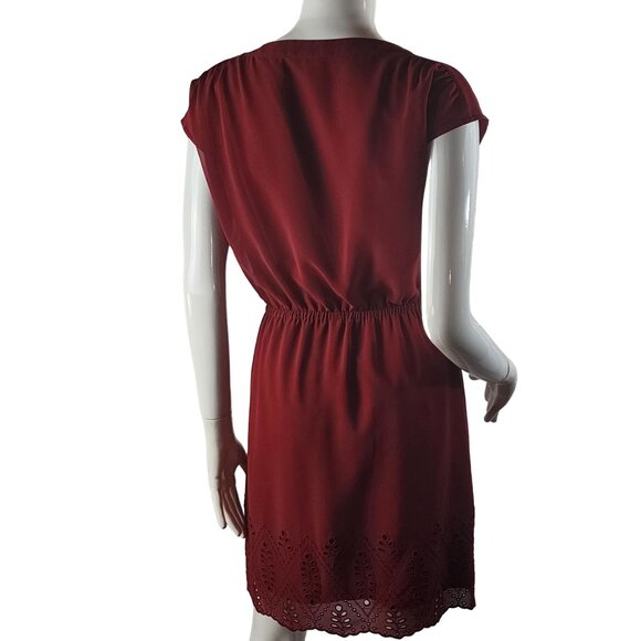 Madewell Womens Red V-Neck Dress Size 0 Embroidered Hem Polyester/Cotton - Picture 2 of 16